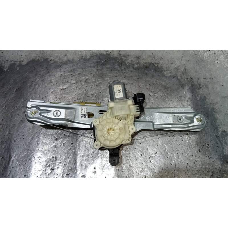 Recambio de elevalunas trasero derecho para ford focus turn. (cb8) titanium referencia OEM IAM  5P 2011