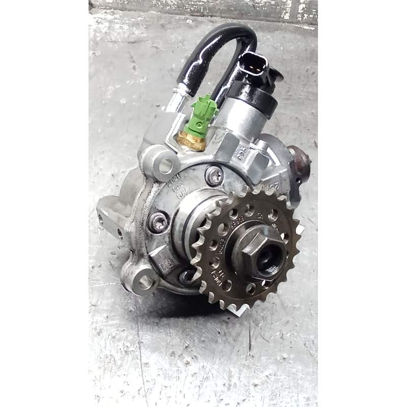 Recambio de bomba inyeccion para land rover discovery v (l462) 2.0 sd4 4x4 referencia OEM IAM G4D39B395BA 0445010754 BOSCH