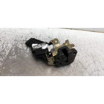 MOTOR CIERRE CENTRALIZADO DELANTERO DERECHO 4P 2006