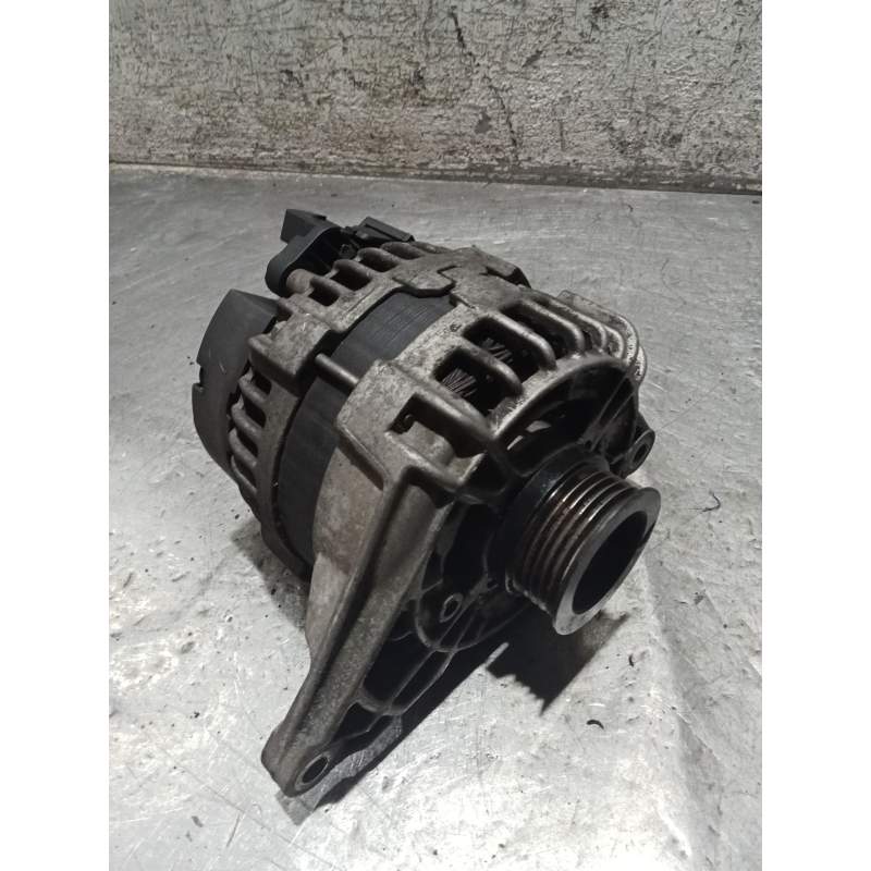 Recambio de alternador para mercedes-benz clase cla (w117) shooting brake referencia OEM IAM  200D W117/2014