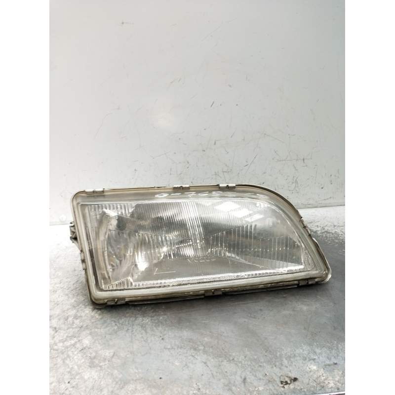 Recambio de faro derecho para volvo v40 station wagon (645) 1.9 di referencia OEM IAM   