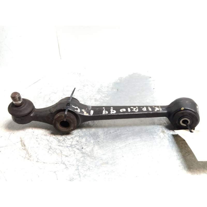 Recambio de brazo suspension inferior delantero derecho para kia rio ls berlina (5-ptas.) referencia OEM IAM   