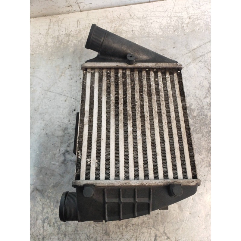 Recambio de intercooler para audi a4 berlina (8e) 2.7 tdi (dpf) referencia OEM IAM 8E0145806L  