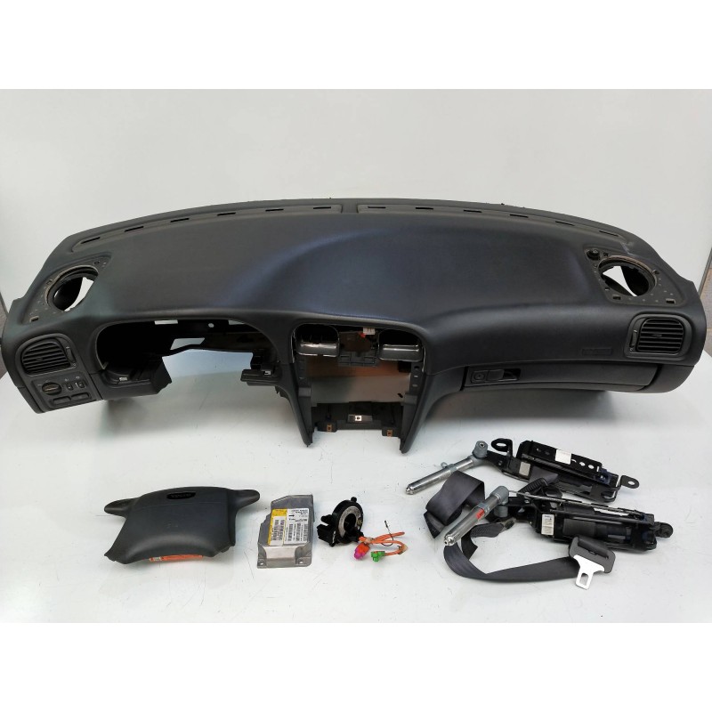 Recambio de kit airbag para volvo s40 berlina 1.8i referencia OEM IAM   