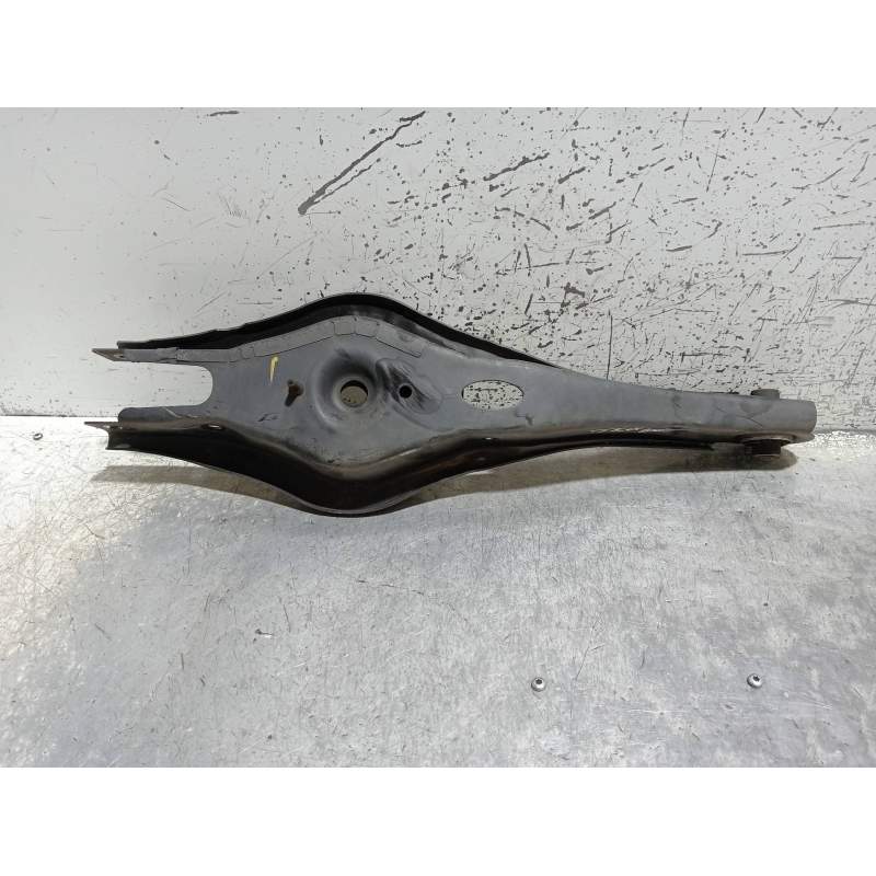 Recambio de brazo suspension inferior trasero derecho para kia niro business referencia OEM IAM 55220G2100  