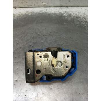 MOTOR CIERRE CENTRALIZADO DELANTERO DERECHO 5P 2012