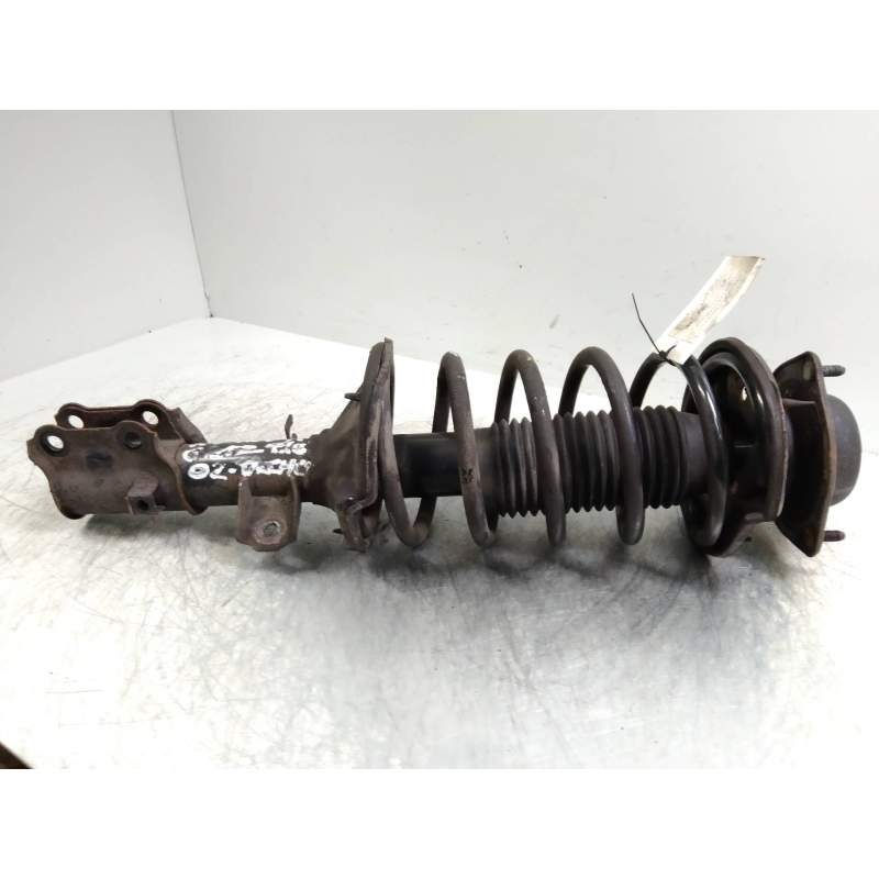 Recambio de amortiguador delantero derecho para hyundai getz (tb) 1.1 básico referencia OEM IAM   