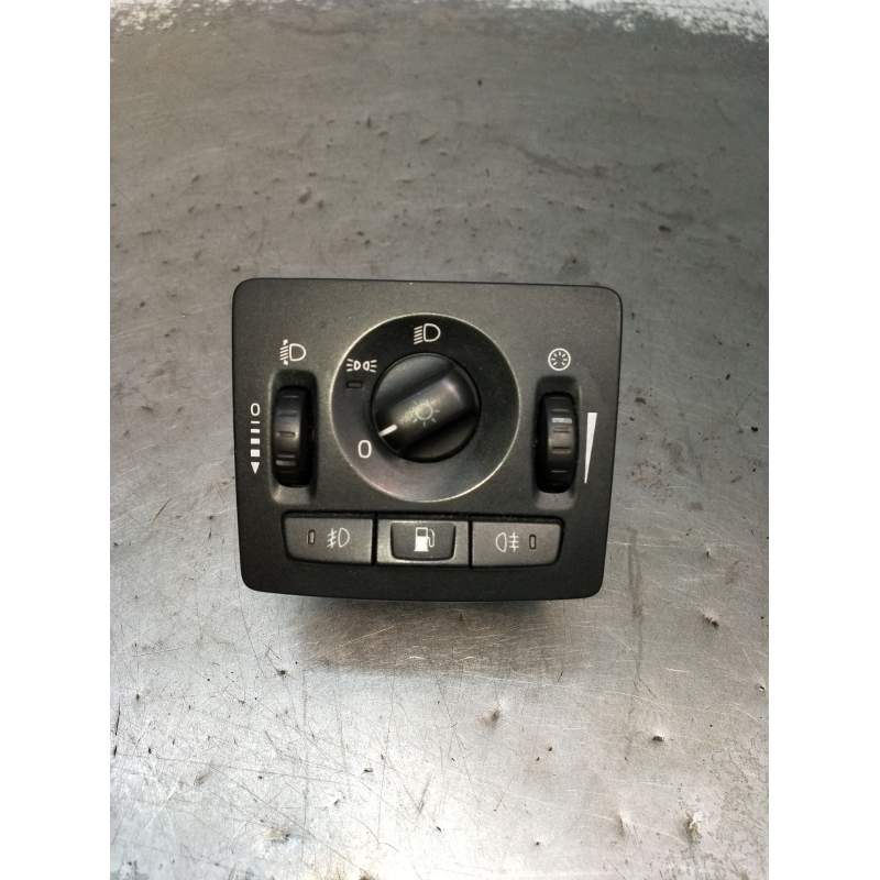 Recambio de mando luces para volvo c30 (533) 1.6 d referencia OEM IAM 30739300 08W09T 2007