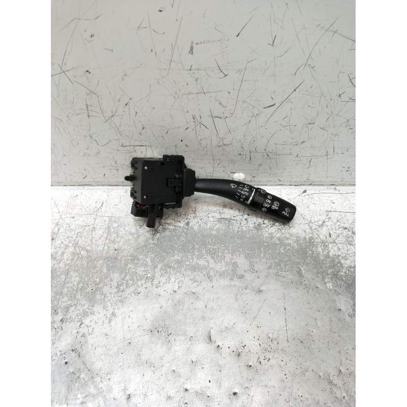 Recambio de mando limpia para hyundai santa fé ii (cm) 2.2 crdi gls 4x4 referencia OEM IAM 202004726  
