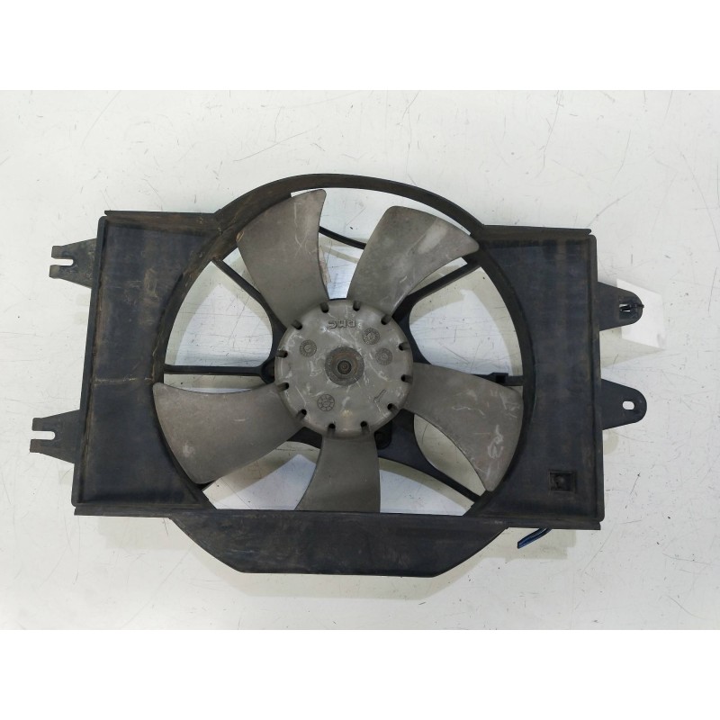 Recambio de electroventilador para ssangyong musso referencia OEM IAM 6842005000  