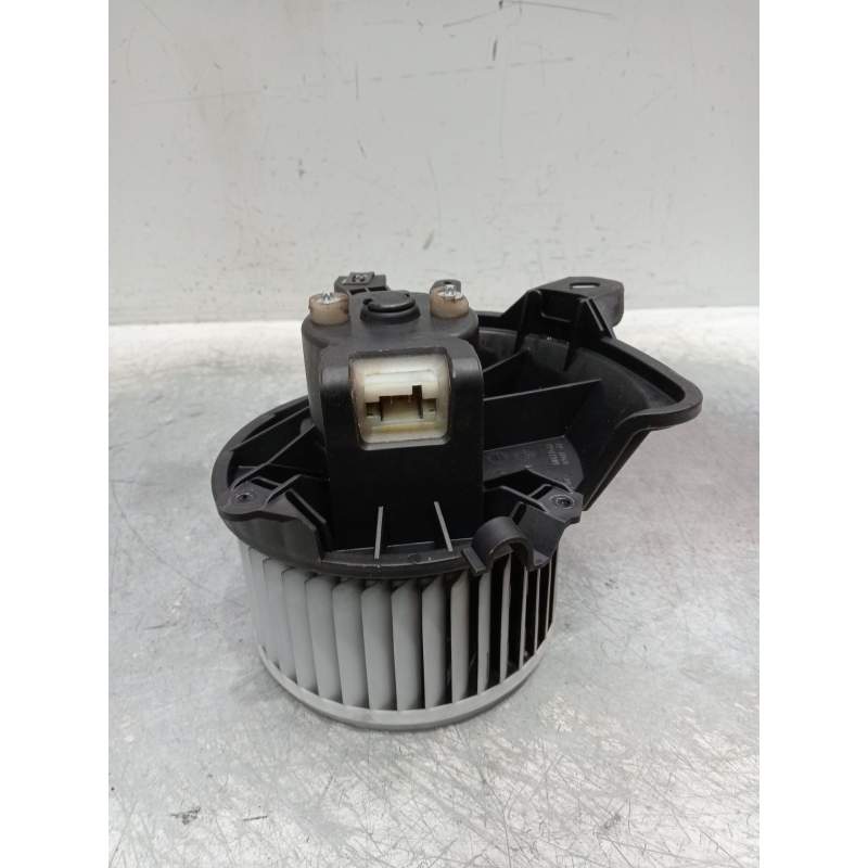 Recambio de motor calefaccion para fiat grande punto (199_) 1.3 d multijet referencia OEM IAM 164230100  2005