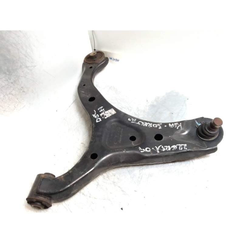 Recambio de brazo suspension inferior delantero derecho para kia sorento 2.2 crdi cat referencia OEM IAM   
