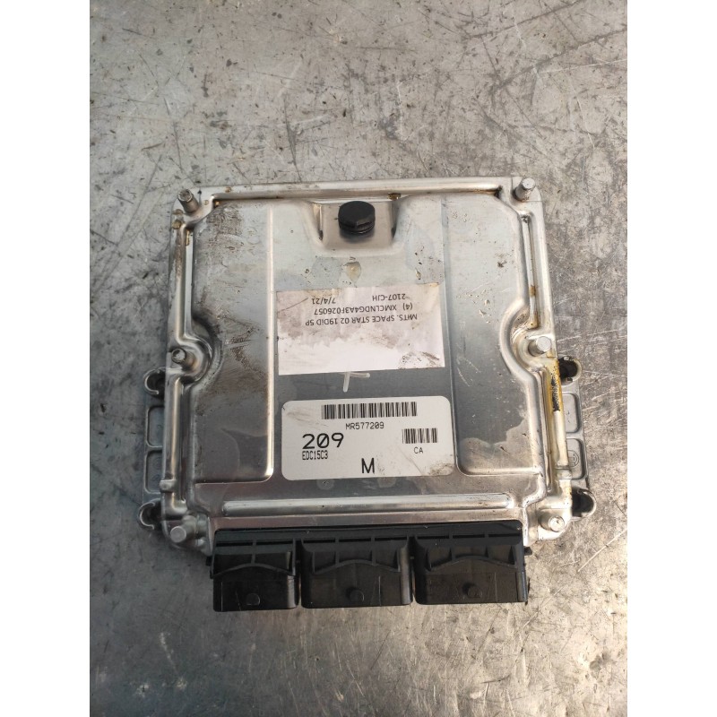 Recambio de centralita motor uce para mitsubishi space star (dg0) 1900 di-d avance referencia OEM IAM 0281011104 8200243806 8200