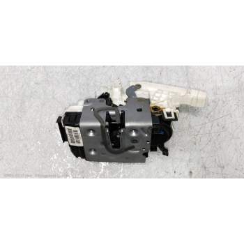 MOTOR CIERRE CENTRALIZADO TRASERO IZQUIERDO A2047301335 