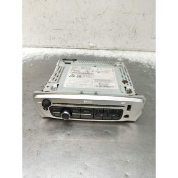 SISTEMA AUDIO / RADIO CD 281158023R A2C3233301 2012