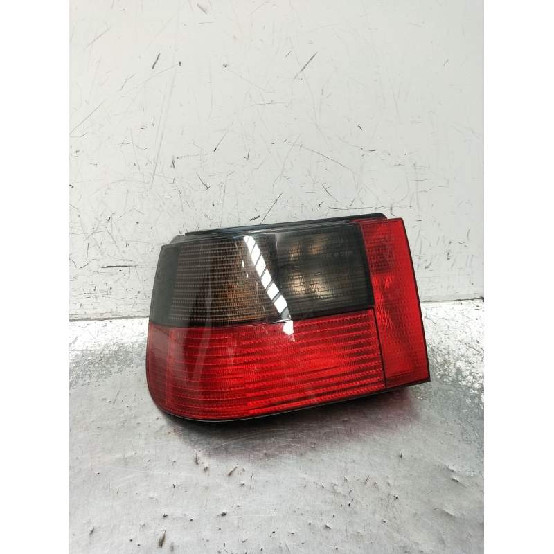 Recambio de piloto trasero izquierdo para seat ibiza ii (6k1) 1.8 i referencia OEM IAM   1993