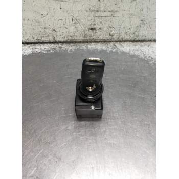 CONMUTADOR DE ARRANQUE 3D0905865E 33300101 