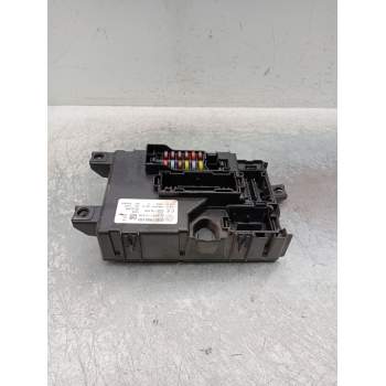 CAJA RELES / FUSIBLES 00517986150 13JTD 2005