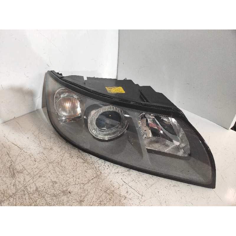 Recambio de faro derecho para volvo v50 familiar 1.8 kinetic referencia OEM IAM 30698886 0301198204 2004
