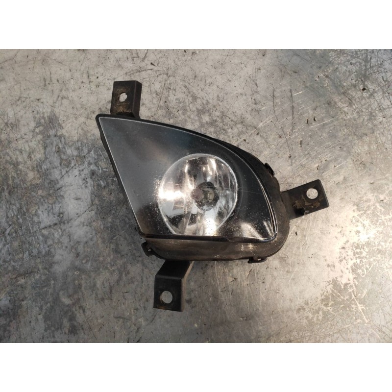 Recambio de faro antiniebla derecho para bmw serie 3 berlina (e90) 320d referencia OEM IAM 17003702  