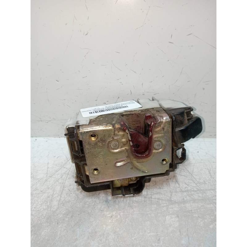 Recambio de motor cierre centralizado delantero derecho para volkswagen vento (1h2) gl referencia OEM IAM 1H1837016A 4P 1991