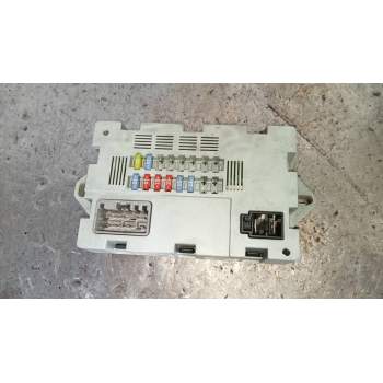 CAJA RELES / FUSIBLES CPLA14Q073AA 73707520 