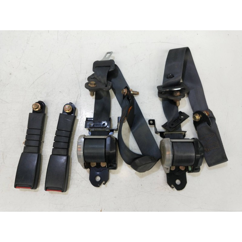 Recambio de juego cinturones delantero para hyundai sonata (y3) 2.0 16v cat referencia OEM IAM   4P