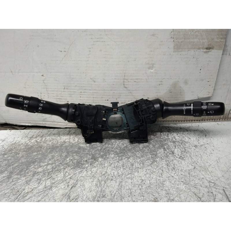 Recambio de mando luces para toyota auris sol referencia OEM IAM 17F609 17F582 2006