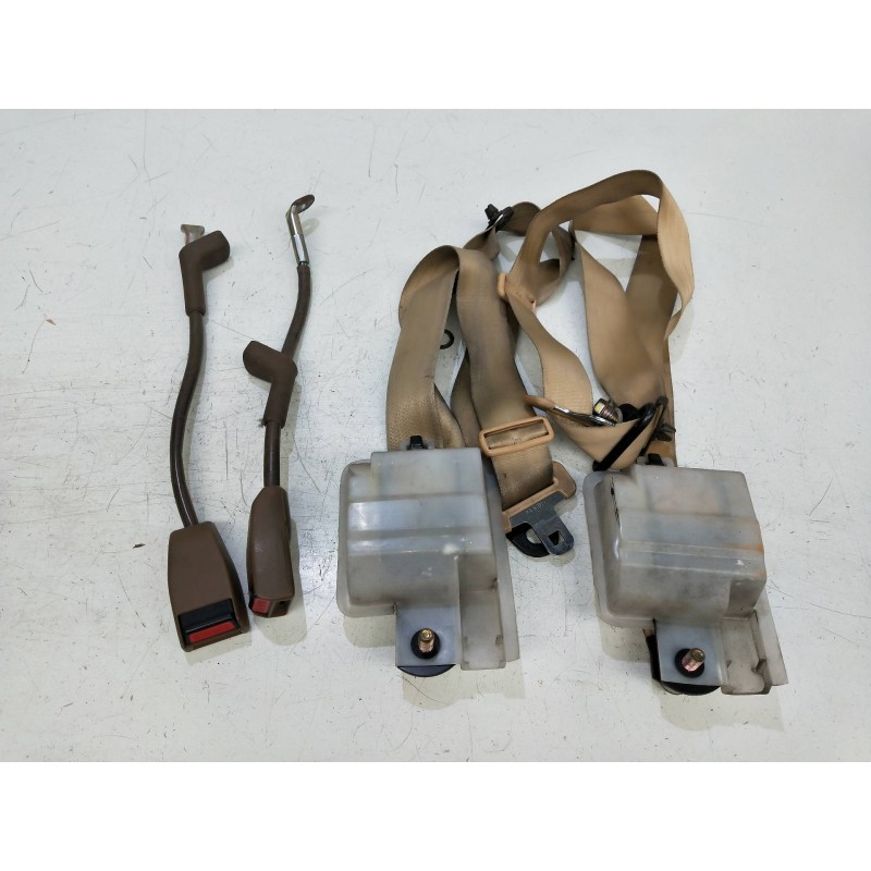 Recambio de juego cinturones delantero para isuzu trooper referencia OEM IAM   6P