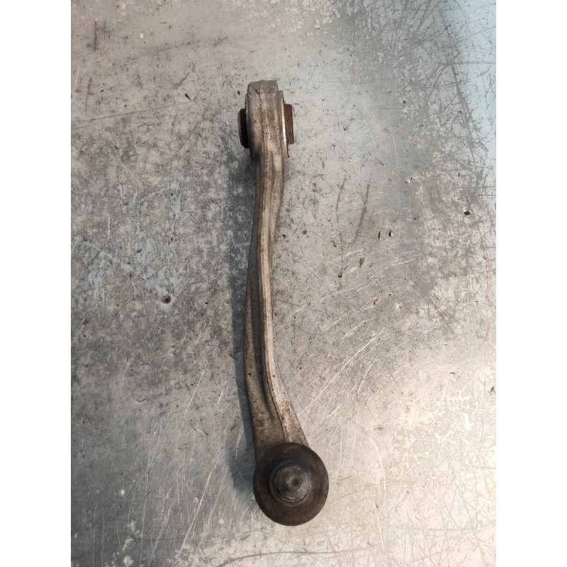 Recambio de brazo suspension inferior delantero izquierdo para audi a4 ber. (b8) básico quattro referencia OEM IAM CZWD3  