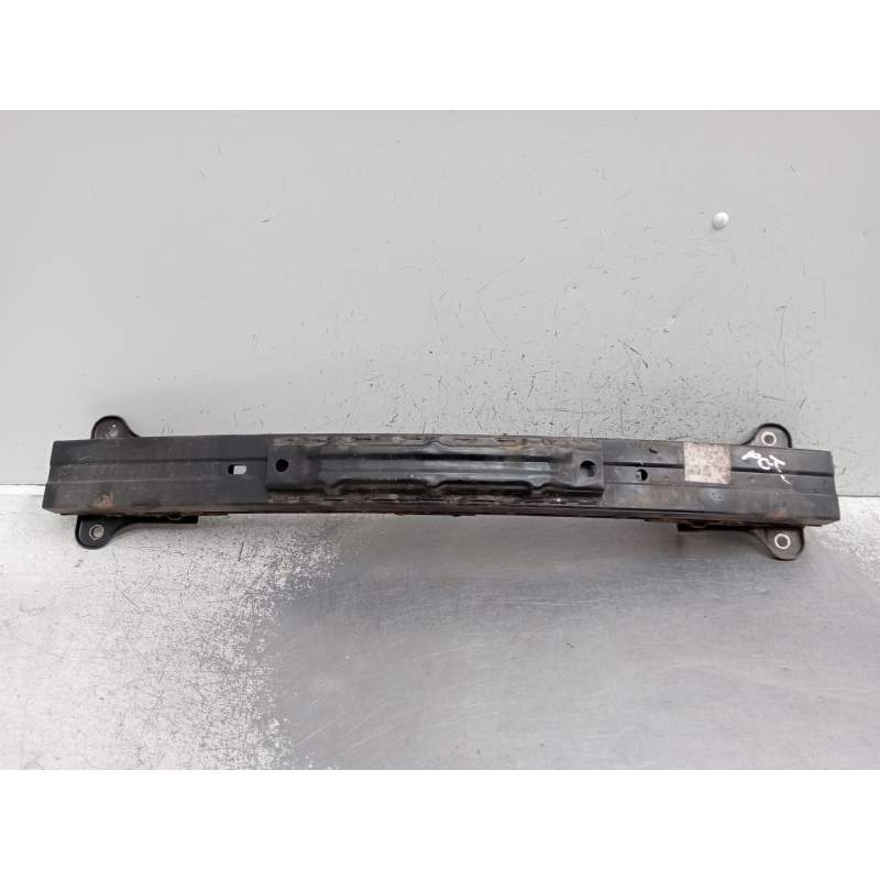 Recambio de refuerzo paragolpes delantero para kia sorento i (jc) 2.5 crdi referencia OEM IAM   2006