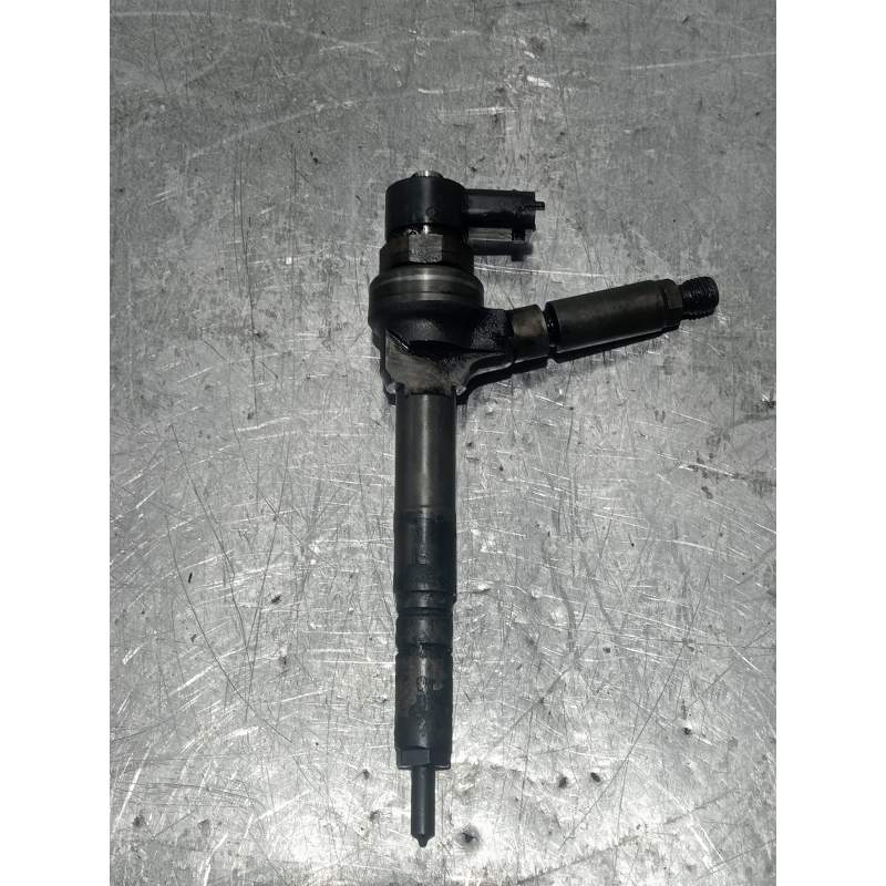 Recambio de inyector para opel astra h berlina enjoy referencia OEM IAM 0445110175 140417505811 8123 BOSCH