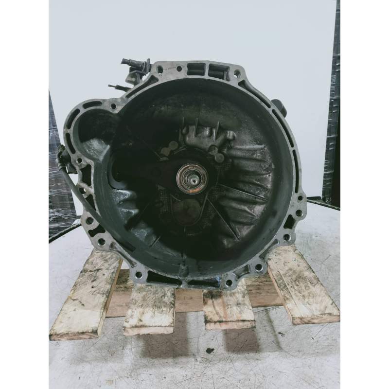 Recambio de caja cambios para renault maxity 2.9 diesel referencia OEM IAM 32010MB90A 1323065021 461954 6S380V0 5V