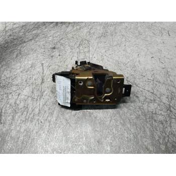 MOTOR CIERRE CENTRALIZADO DELANTERO DERECHO 2S4AA21812GA 5P 2002