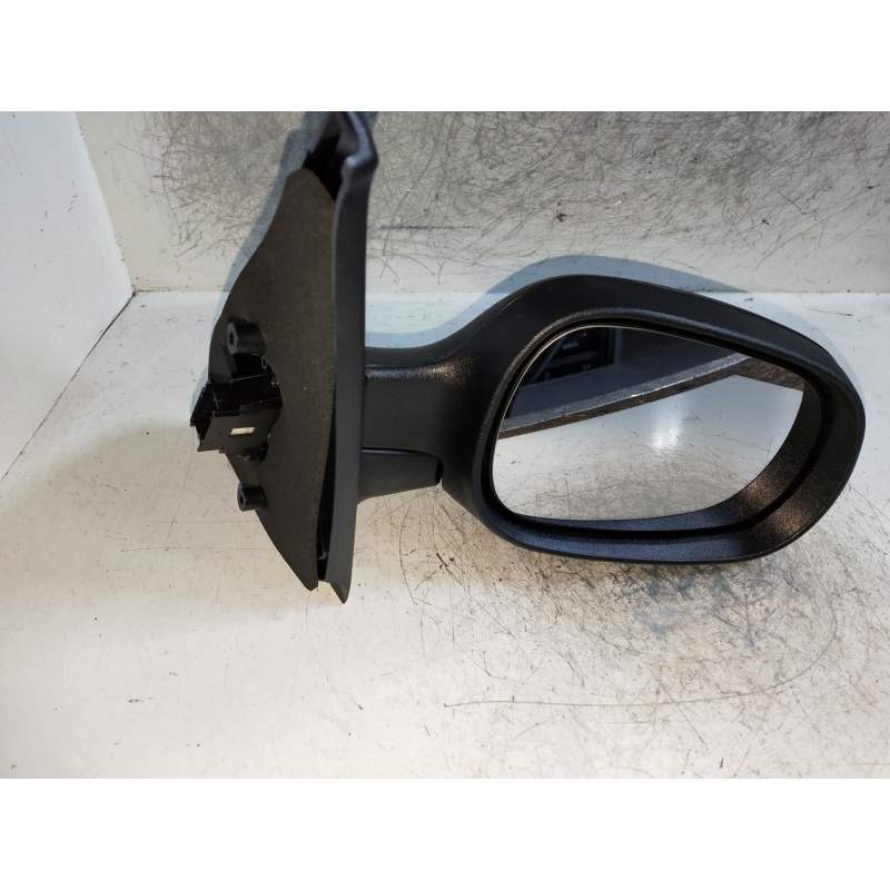 Recambio de retrovisor derecho para renault clio ii fase ii (b/cb0) referencia OEM IAM  ELECTRICO 2001