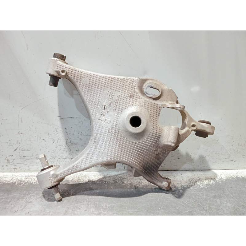 Recambio de brazo suspension inferior trasero derecho para volvo v60 familiar referencia OEM IAM 32292408  