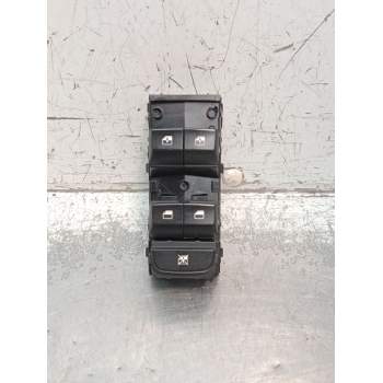 MANDO ELEVALUNAS DELANTERO IZQUIERDO 93570J7120 5P 2018