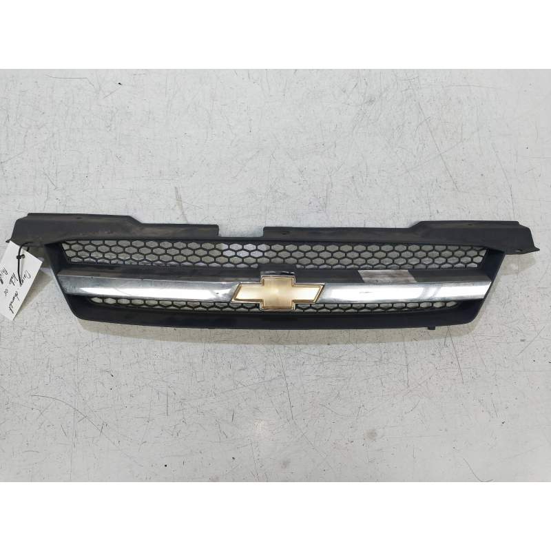 Recambio de rejilla delantera para chevrolet kalos 1.4 cat referencia OEM IAM 96618859  2005