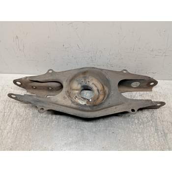 BRAZO SUSPENSION INFERIOR TRASERO DERECHO 