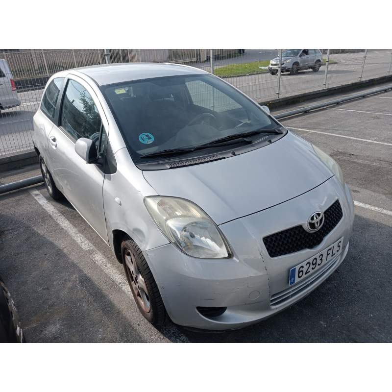 TOYOTA YARIS (_P9_)