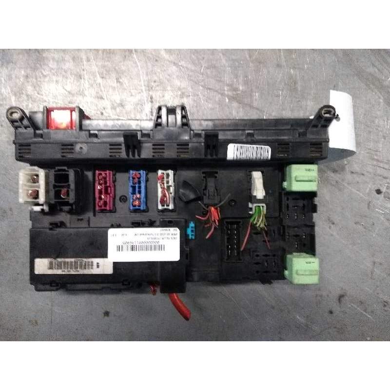 Recambio de caja reles / fusibles para bmw x5 (e53) 3.0 turbodiesel cat referencia OEM IAM 8380407 8384525 2003