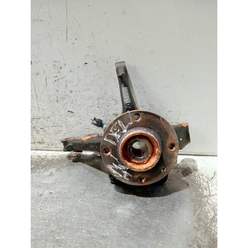 Recambio de mangueta delantera izquierda para peugeot 208 (p2) referencia OEM IAM   