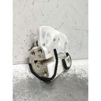 MOTOR CIERRE CENTRALIZADO DELANTERO DERECHO 5105B0040 5P 2014