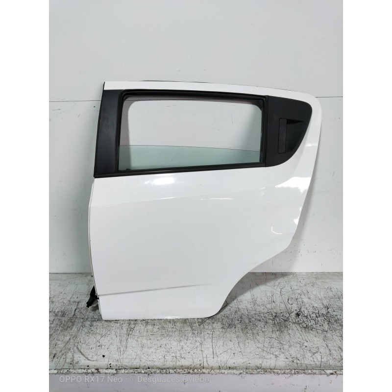 Recambio de puerta trasera izquierda para chevrolet aveo berlina hatchback lt referencia OEM IAM  5P 