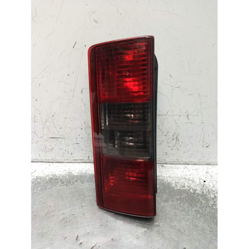 Recambio de piloto trasero izquierdo para opel combo furgoneta/monovolumen 1.7 di 16v referencia OEM IAM   2001