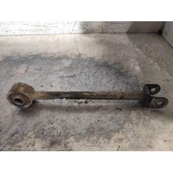 BRAZO SUSPENSION SUPERIOR TRASERO DERECHO 