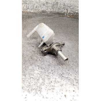 BOMBA FRENO 0204054029 Y24653 2014