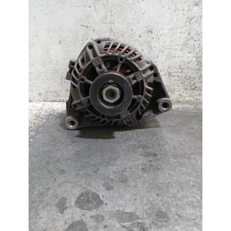Recambio de alternador para bmw 3 (e36) 318 tds referencia OEM IAM 2541770A VALEO 1994