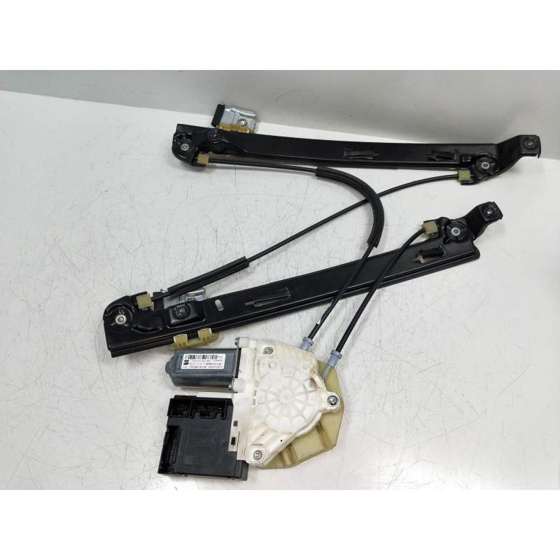 Recambio de elevalunas delantero derecho para seat leon (1p1) referencia OEM IAM 1P0837402AB 5P 2005