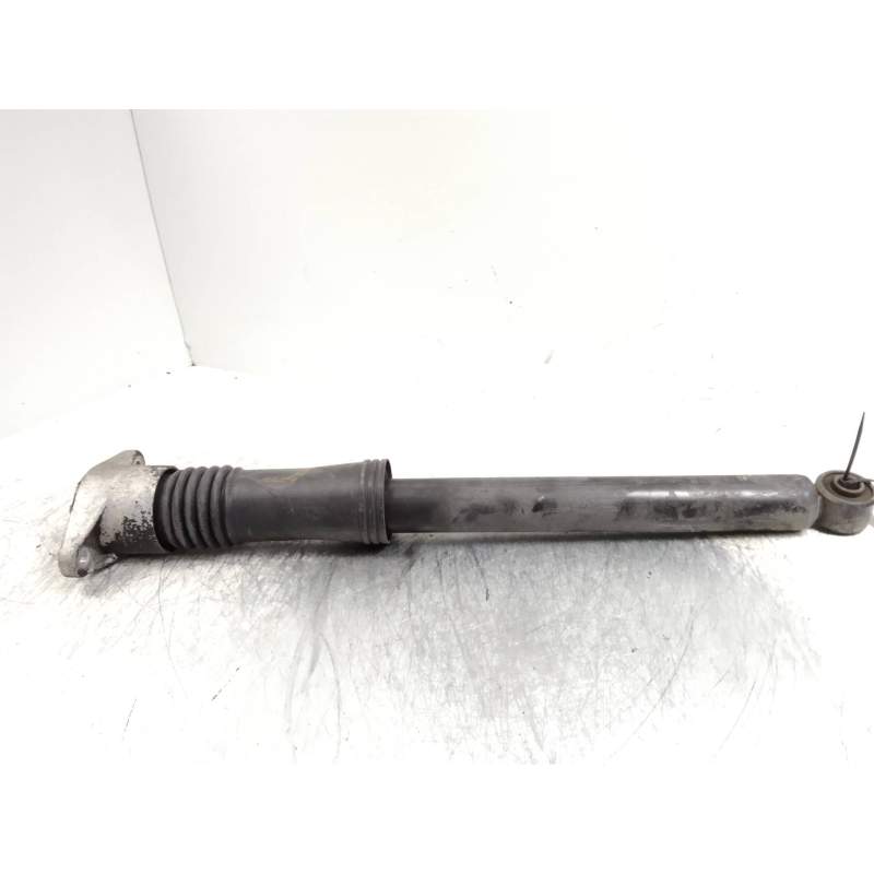 Recambio de amortiguador trasero para hyundai sonata (nf) 2.4 referencia OEM IAM   